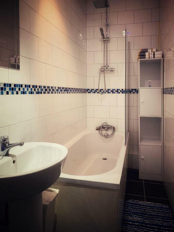 Paul'S Place Near Heathrow London Luaran gambar